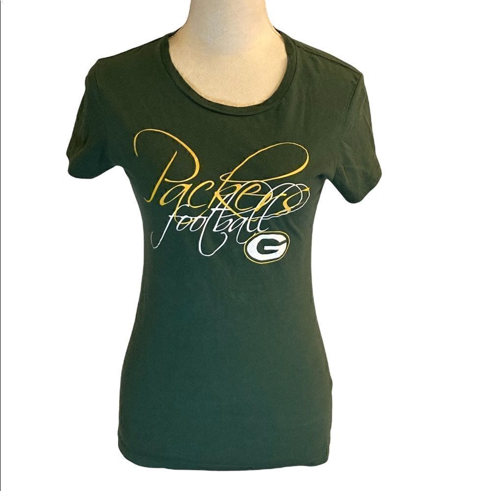 ‎NFL brand Green Bay Packers t-shirt, size Med